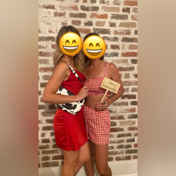 LIKE NEW - Urban Outfitters Mallory Cowl Neck Slip Dress Size Small in Red Berry - Picture 7 of 7